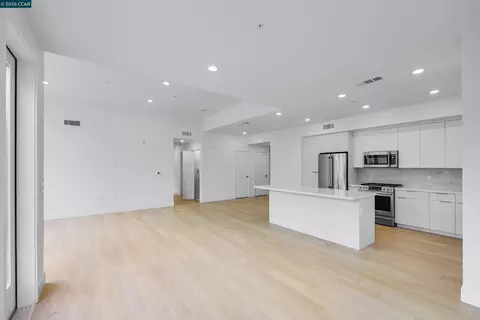 Living - 3664 Mt Diablo #E-312, Lafayette, CA 94549 photo 2 of 5