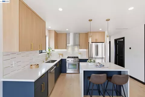 Kitchen - 1783 40th Ave, San Francisco, CA 94122 photo 3 of 4