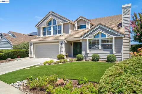 5075 Monaco Dr, Pleasanton, CA 94566