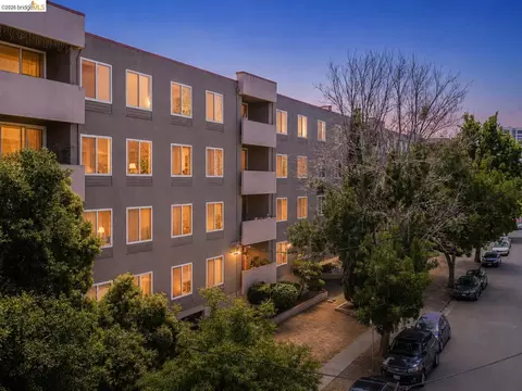 330 Vernon St #108, Oakland, CA 94610
