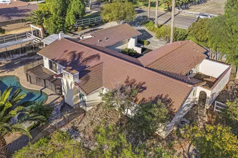 View/Area - 23110 Los Ranchos Dr, Tracy, CA 95304 photo 3 of 7