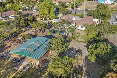 View/Area - 23110 Los Ranchos Dr, Tracy, CA 95304 photo 4 of 7