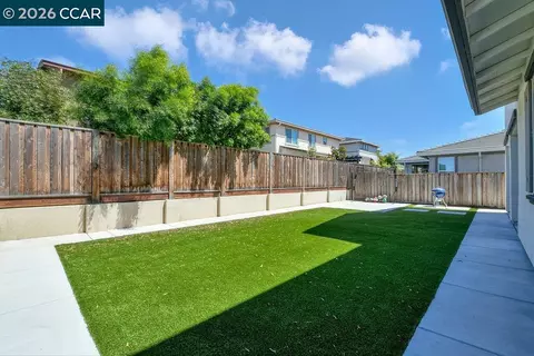 Exterior - 622 Marathon Dr, Oakley, CA 94561 photo 3 of 6