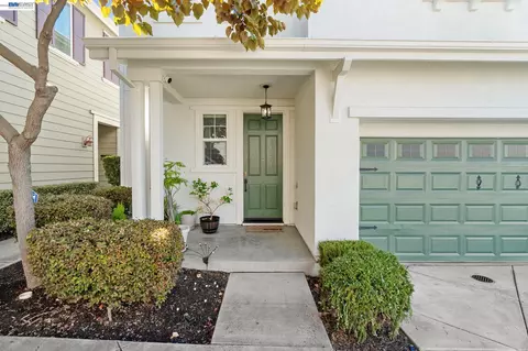 Other - 663 Falling Star Dr, Martinez, CA 94553 photo 1 of 6