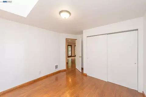 Bedroom - 540 Lost Brg, Lewiston, CA 96052 photo 2 of 4