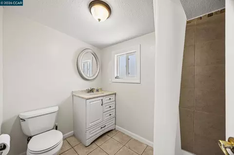 Bath - 149 W 11th St, Pittsburg, CA 94565 photo 2 of 2