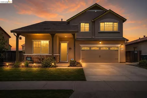 Exterior - 697 Landmark Pt, Lathrop, CA 95330 photo 2 of 6