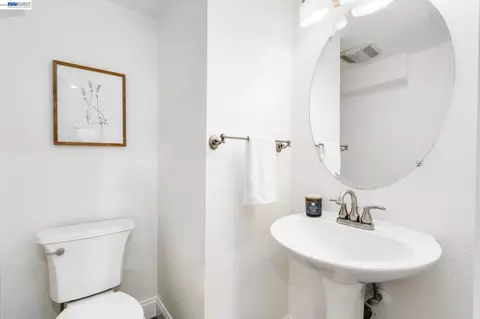Bath - 25528 Conley Downs Dr, Castro Valley, CA 94552 photo 1 of 4