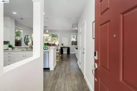 Entry Way - 25528 Conley Downs Dr, Castro Valley, CA 94552 photo 1 of 2