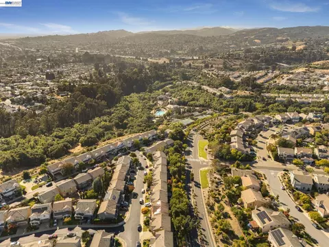 View/Area - 25528 Conley Downs Dr, Castro Valley, CA 94552 photo 2 of 5