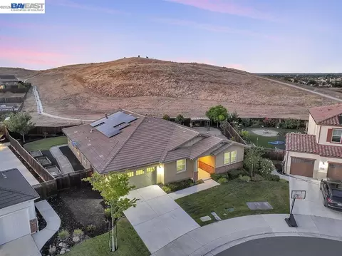 5538 Pinnacle View Ct, Antioch, CA 94531 photo 2
