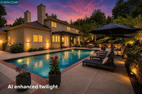 136 Lark Ct, Alamo, CA 94507