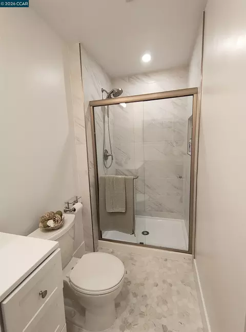 Bath - 1164 Morello Ave, Martinez, CA 94553 photo 6 of 6
