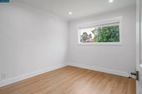 Bedroom - 1164 Morello Ave, Martinez, CA 94553 photo 2 of 5