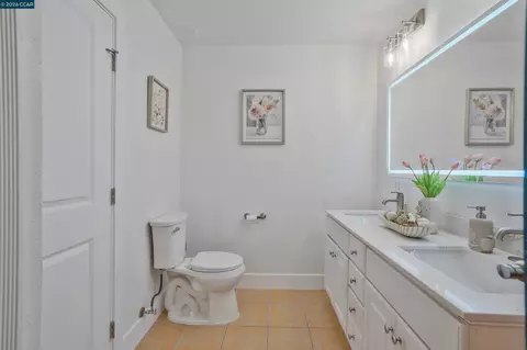 Bath - 1164 Morello Ave, Martinez, CA 94553 photo 3 of 6