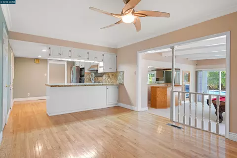 Living - 1250 Rolling Hill Ct, Martinez, CA 94553 photo 8 of 8