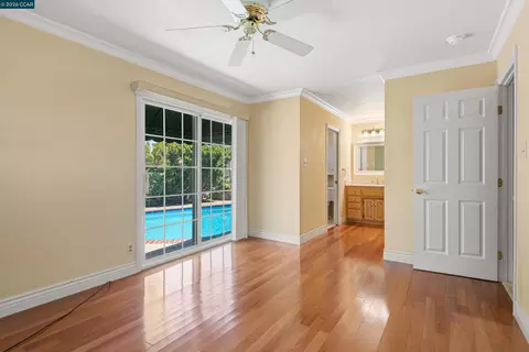 Bedroom - 1250 Rolling Hill Ct, Martinez, CA 94553 photo 5 of 10