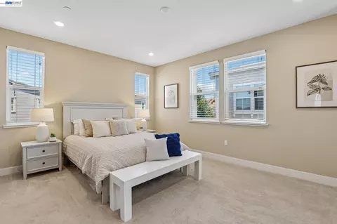 Bedroom - 2836 Stringham Way, Dublin, CA 94568 photo 4 of 9