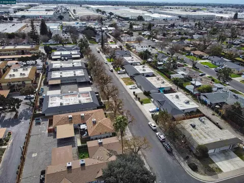 View/Area - 219 Kingston Ln, Modesto, CA 95354 photo 4 of 4