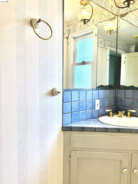 916 Cragmont Ave, Berkeley, CA 94708 photo 27