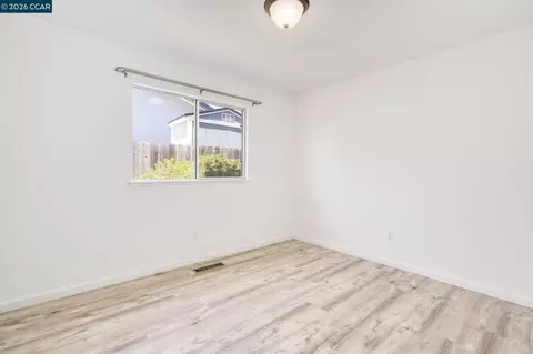Bedroom - 4975 Silverado Dr, Fairfield, CA 94534 photo 1 of 6