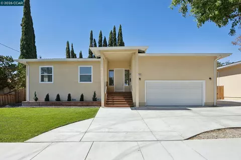108 Redondo Dr, Pittsburg, CA 94565