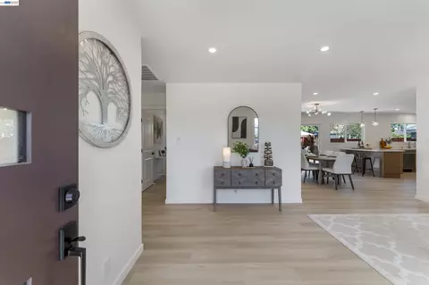 Entry Way - 7832 Gardella Dr, Dublin, CA 94568 photo 3 of 4
