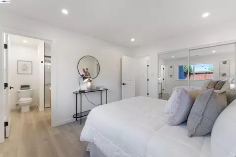 Bedroom - 7832 Gardella Dr, Dublin, CA 94568 photo 5 of 15
