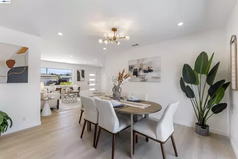 Dining - 7832 Gardella Dr, Dublin, CA 94568 photo 3 of 8