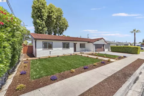 Exterior - 7832 Gardella Dr, Dublin, CA 94568 photo 12 of 21