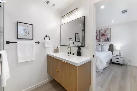 Bath - 7832 Gardella Dr, Dublin, CA 94568 photo 1 of 4
