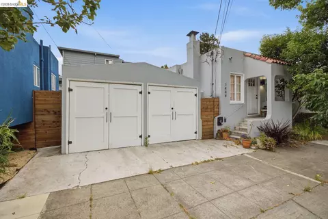 Exterior - 2600 Sacramento St, Berkeley, CA 94702 photo 8 of 11