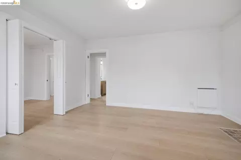 Living - 2600 Sacramento St, Berkeley, CA 94702 photo 2 of 7