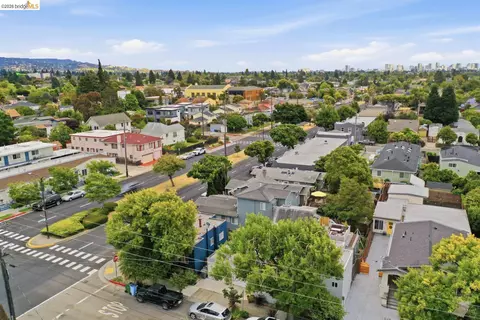 View/Area - 2600 Sacramento St, Berkeley, CA 94702 photo 5 of 6