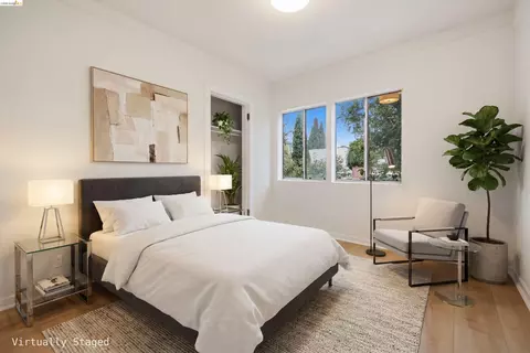 Bedroom - 2600 Sacramento St, Berkeley, CA 94702 photo 4 of 9