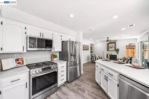 1420 Divine Ln, Tracy, CA 95376 photo 17
