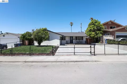 Exterior - 1839 Dalton Dr, Milpitas, CA 95035 photo 4 of 15