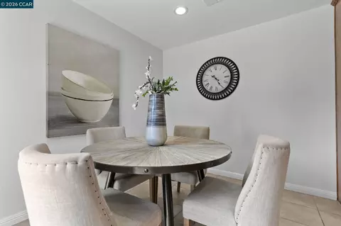 Dining - 2674 E Olivera Rd, Concord, CA 94519 photo 2 of 2