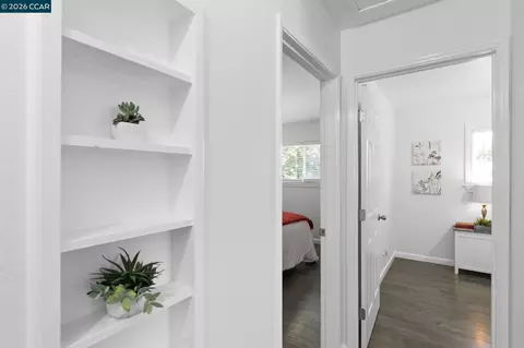 Entry Way - 2674 E Olivera Rd, Concord, CA 94519 photo 2 of 3
