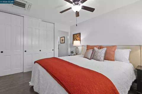 Bedroom - 2674 E Olivera Rd, Concord, CA 94519 photo 2 of 4