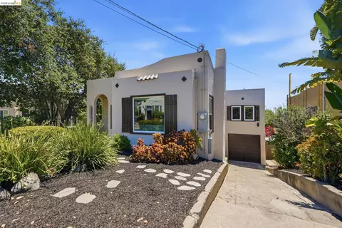 3142 Maxwell Ave, Oakland, CA 94619