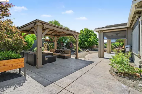 527 Peyton Ct, Oakley, CA 94561 photo 35