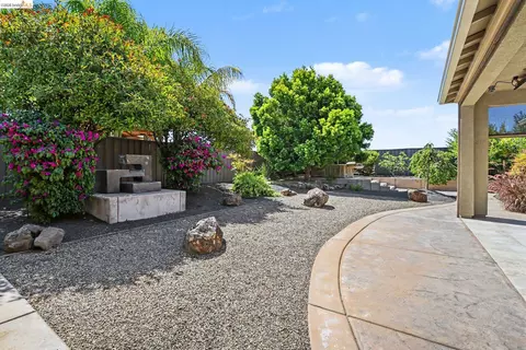 527 Peyton Ct, Oakley, CA 94561 photo 33