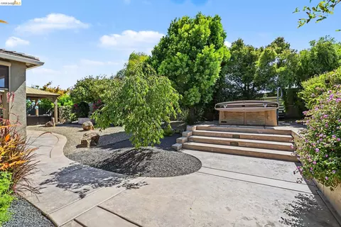 527 Peyton Ct, Oakley, CA 94561 photo 32