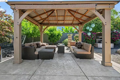 527 Peyton Ct, Oakley, CA 94561 photo 27