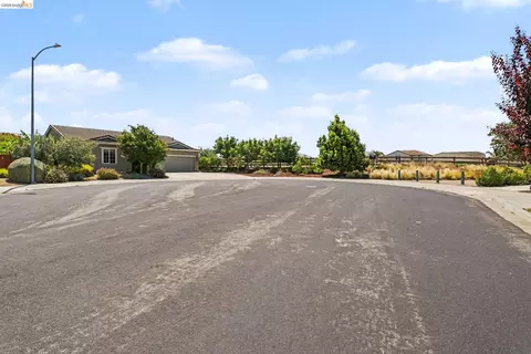 527 Peyton Ct, Oakley, CA 94561 photo 37