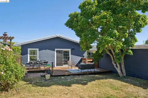 Exterior - 1615 Buena Ave, Berkeley, CA 94703 photo 18 of 22