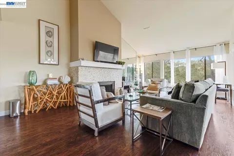 Living - 4 Shepherds Knl, Pebble Beach, CA 93953 photo 2 of 3