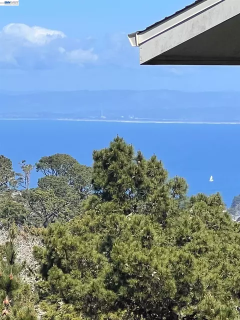 4 Shepherds Knl, Pebble Beach, CA 93953