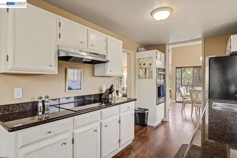 Kitchen - 4 Shepherds Knl, Pebble Beach, CA 93953 photo 2 of 2